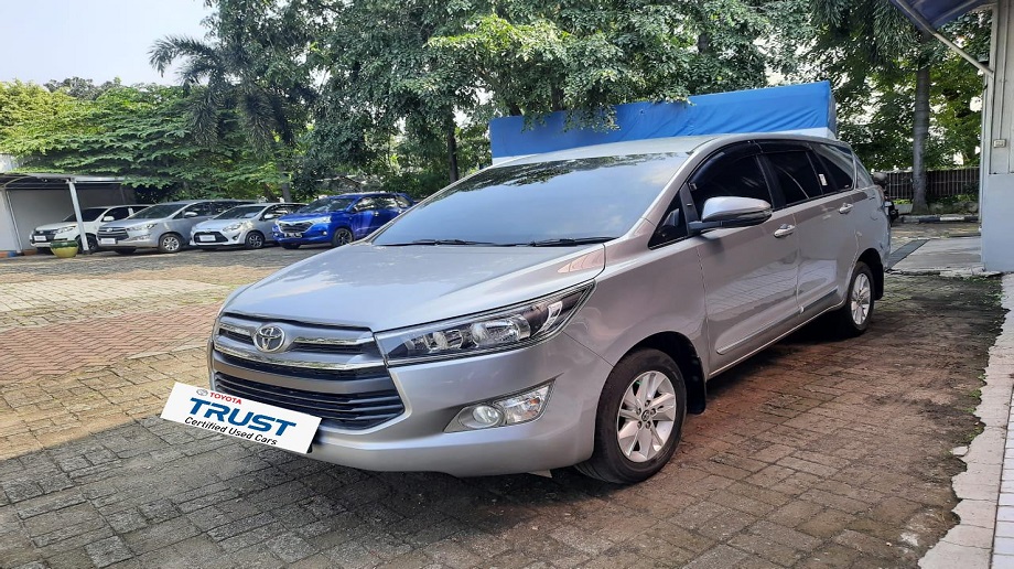 TOYOTA INNOVA 2.4 G AT 2018